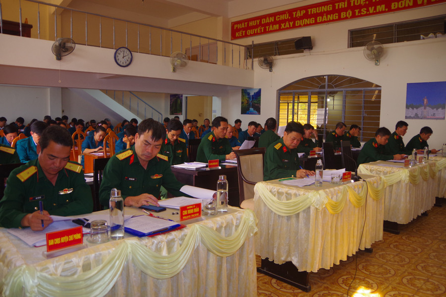 Quang cảnh hội nghị. Ảnh: Vĩnh Hoàng Quang cảnh hội nghị. Ảnh: Vĩnh Hoàng