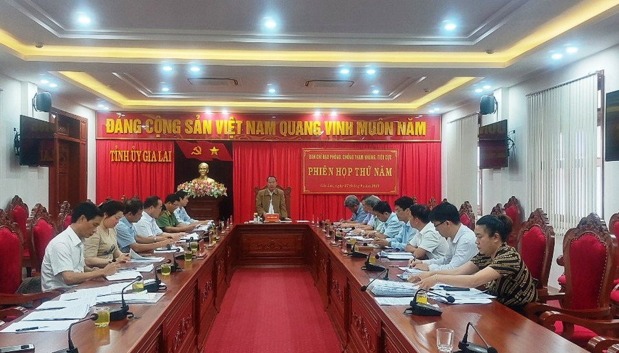 Quang cảnh phiên họp. Ảnh: Vĩnh Hoàng Quang cảnh phiên họp. Ảnh: Vĩnh Hoàng