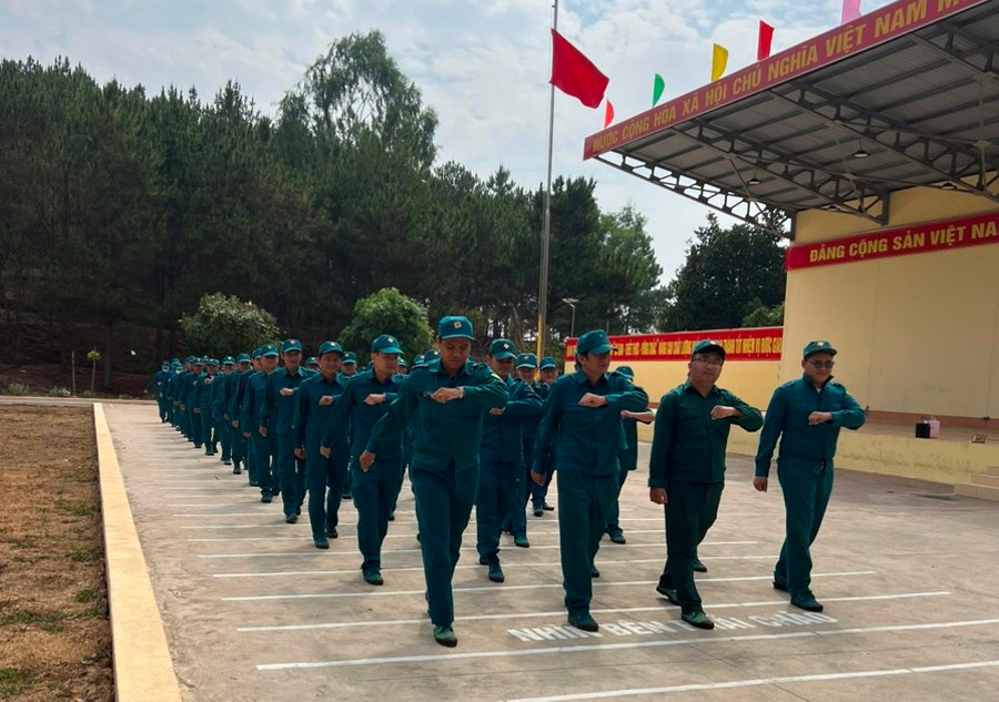Lực lượng tự vệ tham gia huấn luyện. Ảnh: Thiên Thanh Lực lượng tự vệ tham gia huấn luyện. Ảnh: Thiên Thanh