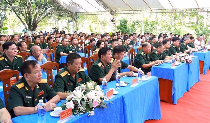 Quang cảnh buổi lễ. Ảnh: Vĩnh Hoàng