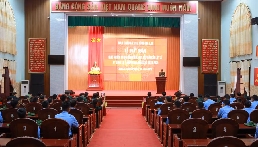 Quang cảnh buổi lễ xuất quân. Ảnh: Vĩnh Hoàng Quang cảnh buổi lễ xuất quân. Ảnh: Vĩnh Hoàng