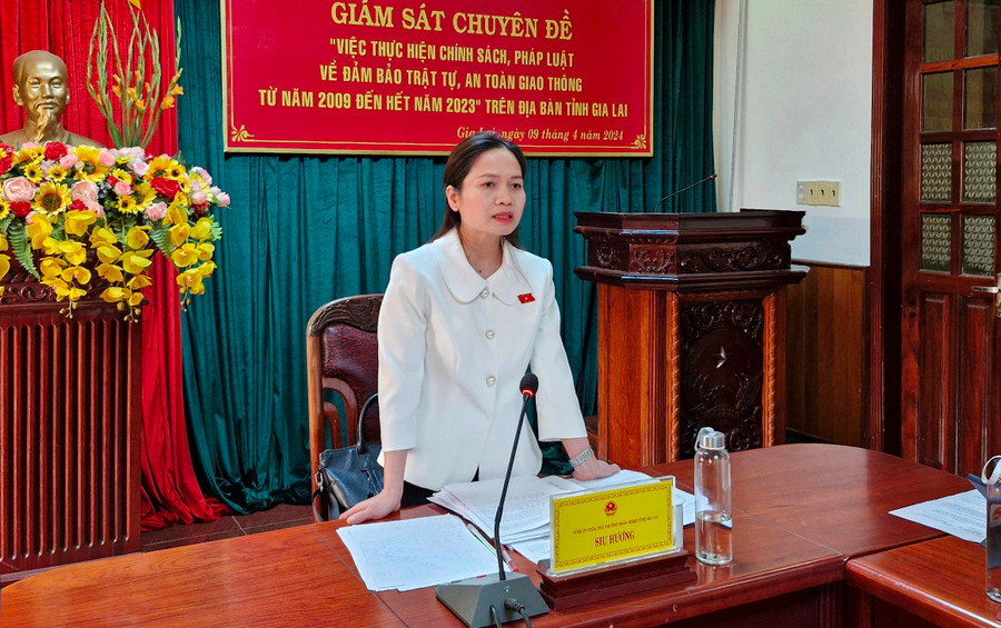 Bà Siu Hương phát biểu kết luận buổi giám sát. Ảnh: Vĩnh Hoàng Bà Siu Hương phát biểu kết luận buổi giám sát. Ảnh: Vĩnh Hoàng