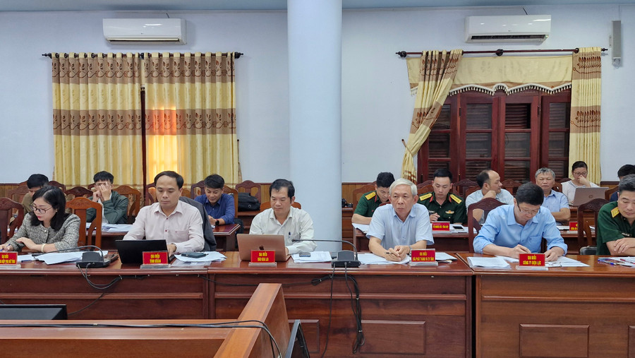 Các đại biểu tham gia hội nghị triển khai nhiệm vụ diễn tập phòng thủ dân sự huyện Đức Cơ. Ảnh: Vĩnh Hoàng Các đại biểu tham gia hội nghị triển khai nhiệm vụ diễn tập phòng thủ dân sự huyện Đức Cơ. Ảnh: Vĩnh Hoàng