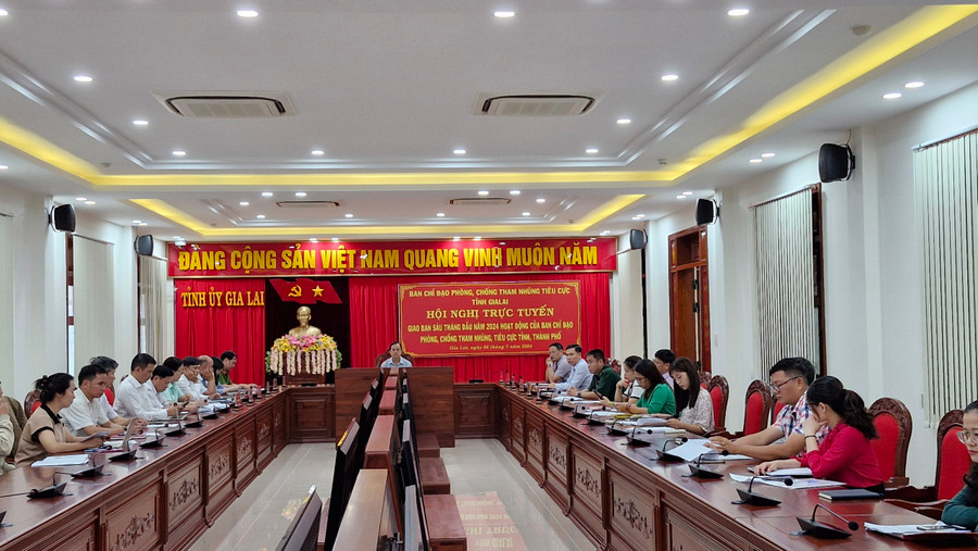Quang cảnh hội nghị tại điểm cầu Gia Lai. Ảnh: Vĩnh Hoàng Quang cảnh hội nghị tại điểm cầu Gia Lai. Ảnh: Vĩnh Hoàng