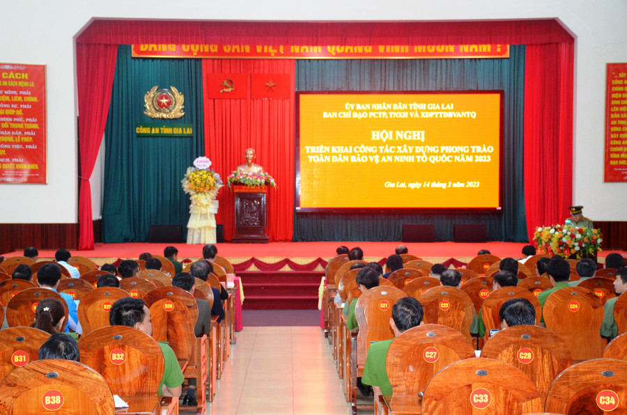 Quang cảnh hội nghị. Ảnh: VĨNH HOÀNG Quang cảnh hội nghị. Ảnh: VĨNH HOÀNG