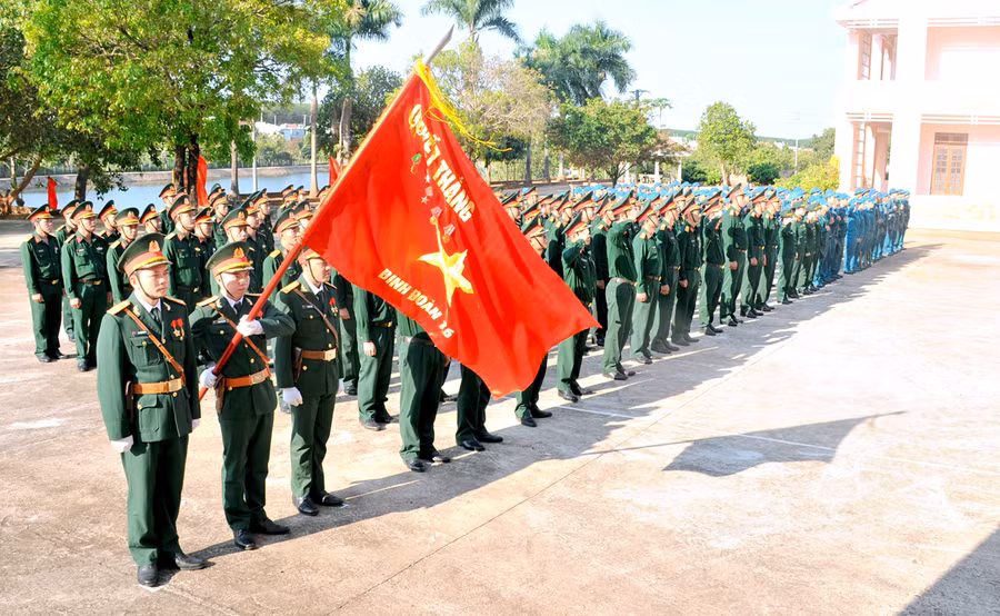 Quang cảnh lễ ra quân huấn luyện tại Binh đoàn 15. Ảnh: Vĩnh Hoàng