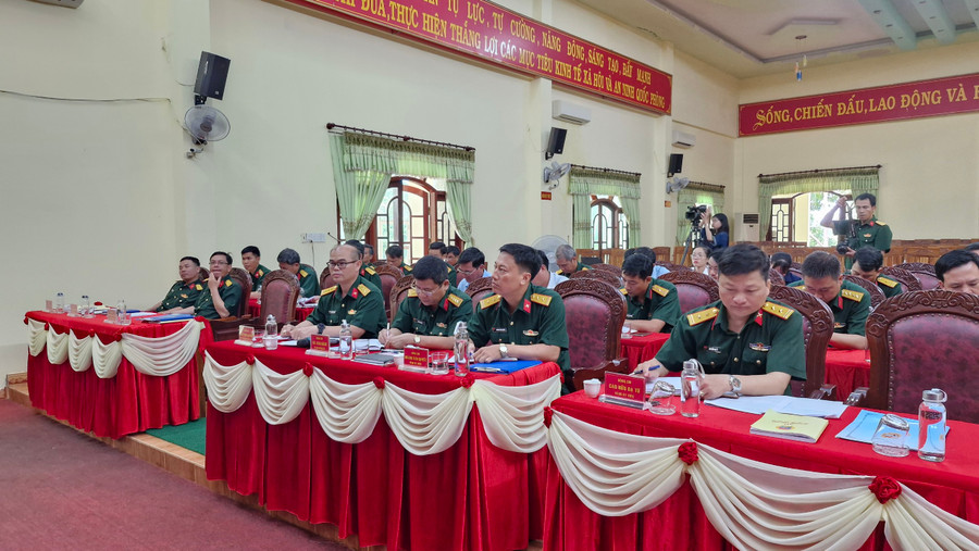 Các đại biểu tham dự hội nghị triển khai nhiệm vụ 6 tháng cuối năm. Ảnh: Vĩnh Hoàng Các đại biểu tham dự hội nghị triển khai nhiệm vụ 6 tháng cuối năm. Ảnh: Vĩnh Hoàng