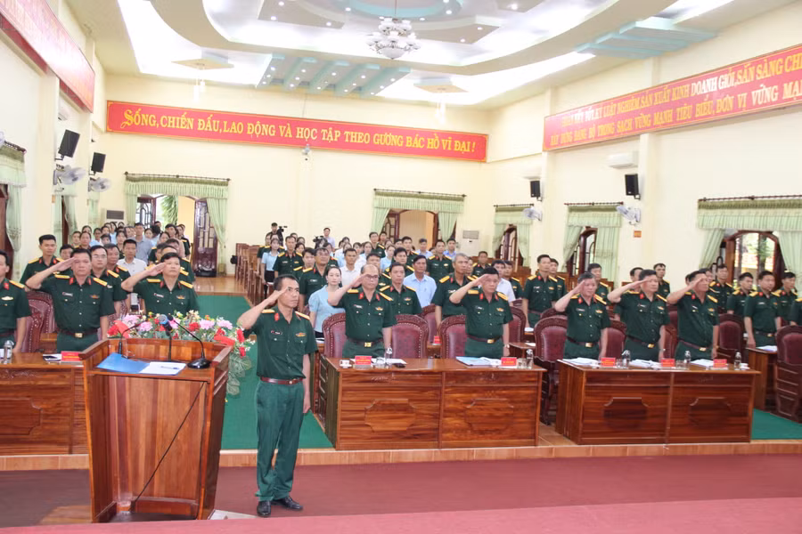 Các đại biểu tham gia buổi lễ phát động. Ảnh: Vĩnh Hoàng