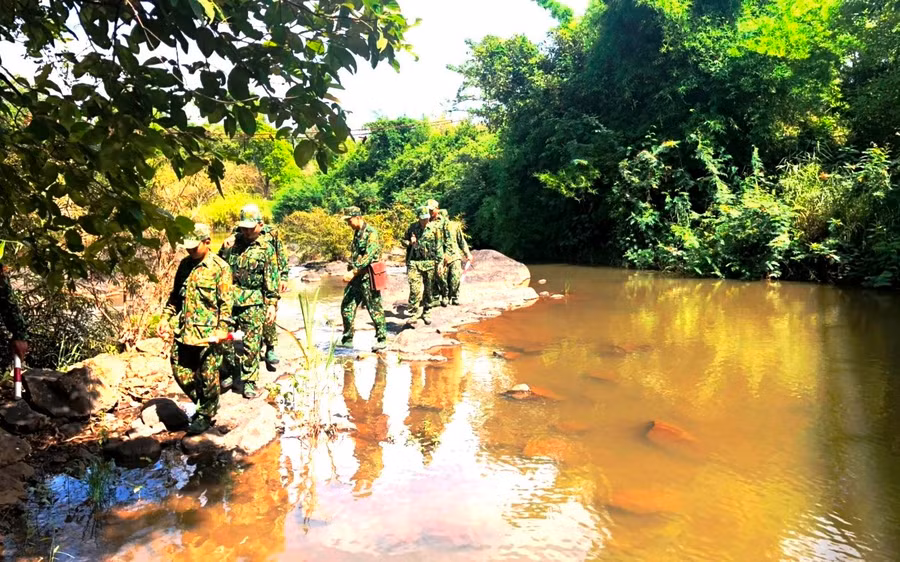Bộ đội Biên phòng tỉnh tăng cường tuần tra, kiểm soát địa bàn dịp Tết. Ảnh: Vĩnh Hoàng