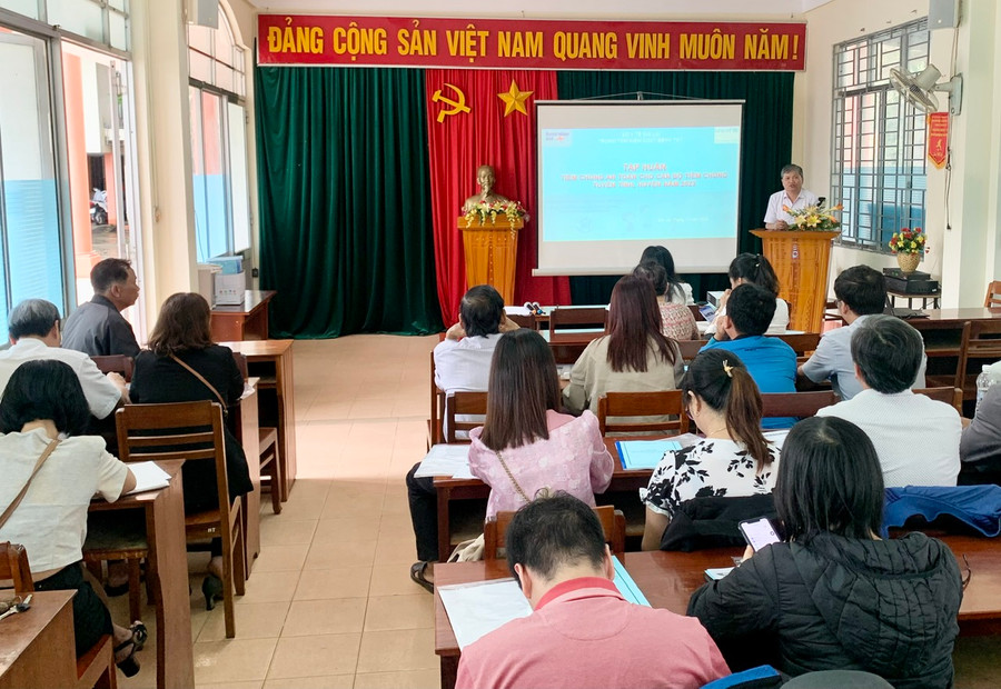 Quang cảnh lớp tập huấn. Ảnh: Như Nguyện Quang cảnh lớp tập huấn. Ảnh: Như Nguyện