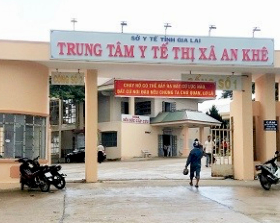 Ngày 10-10, bệnh nhân nhập viện tại Trung tâm Y tế thị xã An Khê, chẩn đoán: Sốc SXH Dengue ngày 5. Ảnh: Như Nguyện Ngày 10-10, bệnh nhân nhập viện tại Trung tâm Y tế thị xã An Khê, chẩn đoán: Sốc SXH Dengue ngày 5. Ảnh: Như Nguyện