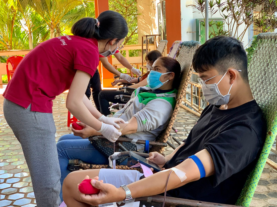 Trong năm 2023, tỉnh Gia Lai phấn đấu tiếp nhận 16.000 đơn vị máu an toàn. Ảnh: Như Nguyện