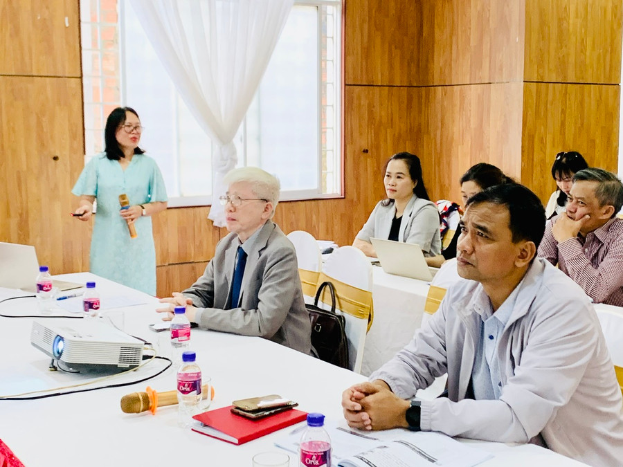 Tại hội thảo, các đại biểu đã chia sẻ kinh nghiệm, thảo luận, đề xuất các giải pháp để thực hiện hiệu quả Đề án Kiểm soát MCBGTKS giai đoạn 2016-2025. Ảnh: Như Nguyện