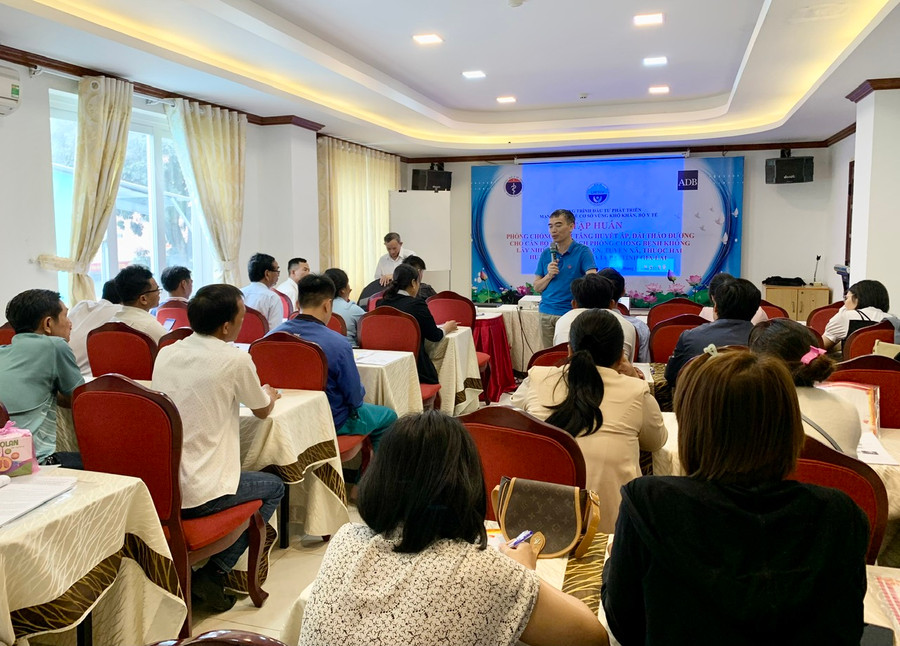 Quang cảnh lớp tập huấn. Ảnh: Như Nguyện Quang cảnh lớp tập huấn. Ảnh: Như Nguyện