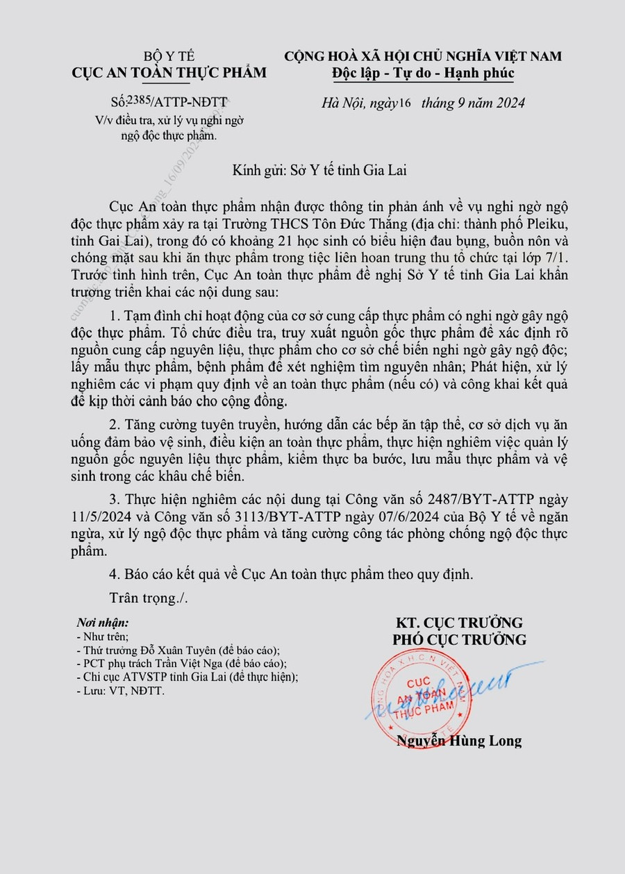 Cục An toàn thực phẩm đề nghị tạm đình chỉ hoạt động của cơ sở cung cấp thực phẩm có nghi ngờ gây ngộ độc thực phẩm. Ảnh: Như Nguyện