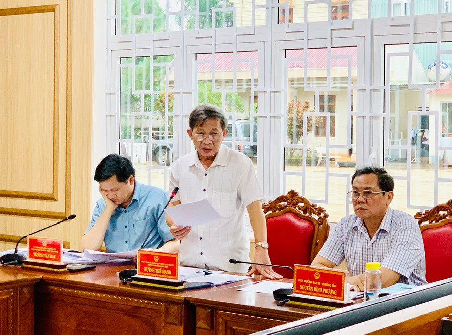 Ông Huỳnh Thế Mạnh-Ủy viên Ban thường vụ Tỉnh ủy, Trưởng ban Văn hóa-Xã hội HĐND tỉnh, Trưởng Ban Tuyên giáo Tỉnh ủy, Phó Trưởng đoàn phát biểu tại buổi giám sát. Ảnh: Như Nguyện Ông Huỳnh Thế Mạnh-Ủy viên Ban thường vụ Tỉnh ủy, Trưởng ban Văn hóa-Xã hội HĐND tỉnh, Trưởng Ban Tuyên giáo Tỉnh ủy, Phó Trưởng đoàn phát biểu tại buổi giám sát. Ảnh: Như Nguyện