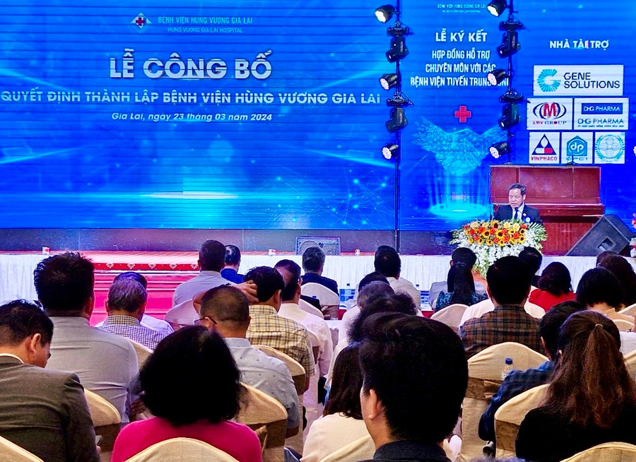 Quang cảnh Lễ công bố quyết định thành lập Bệnh viện Hùng Vương Gia Lai. Ảnh: Như Nguyện Quang cảnh Lễ công bố quyết định thành lập Bệnh viện Hùng Vương Gia Lai. Ảnh: Như Nguyện