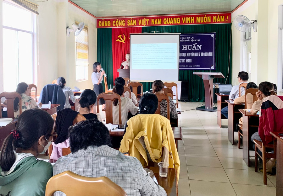 Quang cảnh lớp tập huấn. Ảnh: Như Nguyện