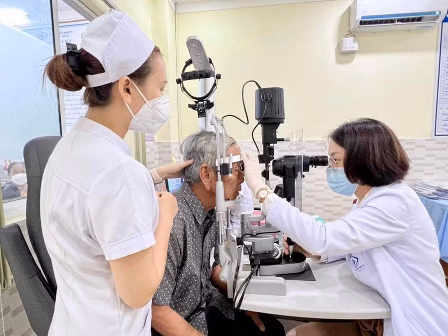 Qua hơn 5 năm hoạt động, Bệnh viện Mắt Quốc Tế Sài Gòn-Gia Lai đã góp phần chăm sóc sức khỏe cho hơn 100.000 người dân trên địa bàn trong và ngoài tỉnh. Ảnh: Như Nguyện Qua hơn 5 năm hoạt động, Bệnh viện Mắt Quốc Tế Sài Gòn-Gia Lai đã góp phần chăm sóc sức khỏe cho hơn 100.000 người dân trên địa bàn trong và ngoài tỉnh. Ảnh: Như Nguyện