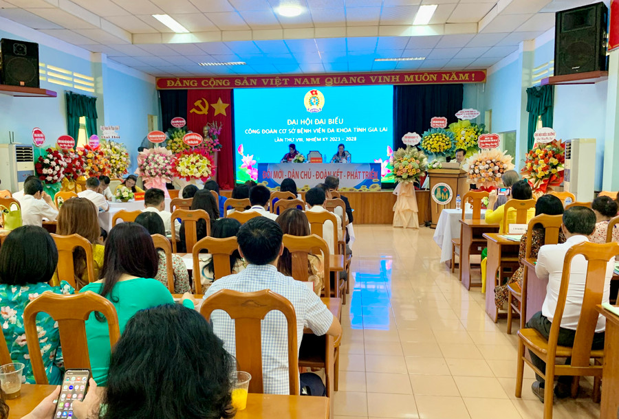 Quang cảnh Đại hội CĐCS Bệnh viện Đa khoa tỉnh lần thứ VIII, nhiệm kỳ 2023-2028. Ảnh: Như Nguyện Quang cảnh Đại hội CĐCS Bệnh viện Đa khoa tỉnh lần thứ VIII, nhiệm kỳ 2023-2028. Ảnh: Như Nguyện