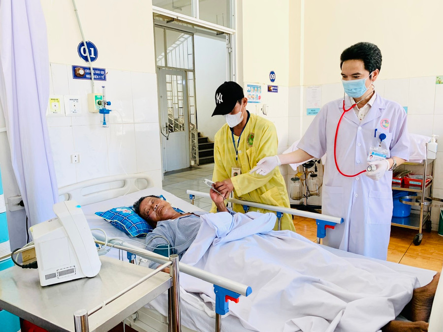 Với việc đầu tư nâng cấp sẽ góp phần giúp Bệnh viện Đa khoa tỉnh Gia Lai đảm bảo cơ sở vật chất từ đó nâng cao chất lượng chăm sóc sức khỏe người dân trên địa bàn. Ảnh: Như Nguyện Với việc đầu tư nâng cấp sẽ góp phần giúp Bệnh viện Đa khoa tỉnh Gia Lai đảm bảo cơ sở vật chất từ đó nâng cao chất lượng chăm sóc sức khỏe người dân trên địa bàn. Ảnh: Như Nguyện
