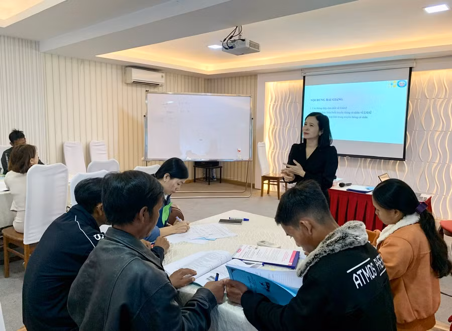 Quang cảnh lớp tập huấn. Ảnh: Như Nguyện