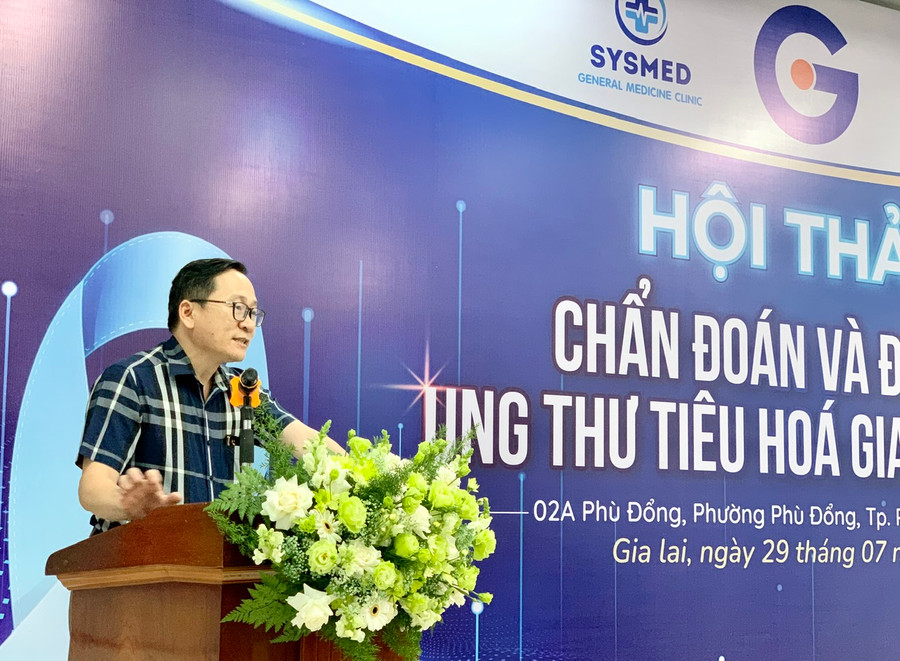 Ông Lý Minh Thái- Phó Giám đốc phụ trách Sở Y tế tỉnh phát biểu khai mạc tại hội thảo. Ảnh: Như Nguyện