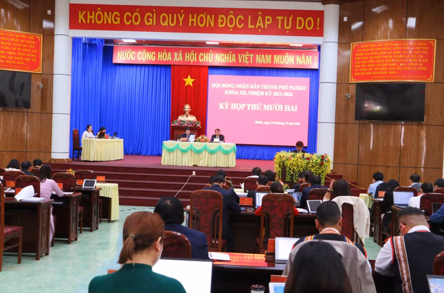 Quang cảnh kỳ họp. Ảnh: Quang Tấn