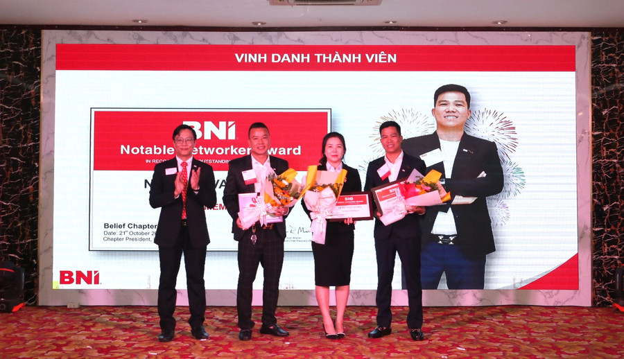 BNI Belief vinh danh các thành viên. Ảnh: Quang Tấn