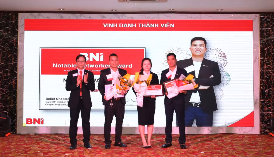 BNI Belief vinh danh các thành viên. Ảnh: Quang Tấn
