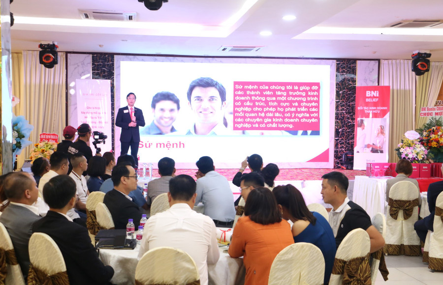 Quang cảnh buổi lễ ra mắt. Ảnh: Quang Tấn