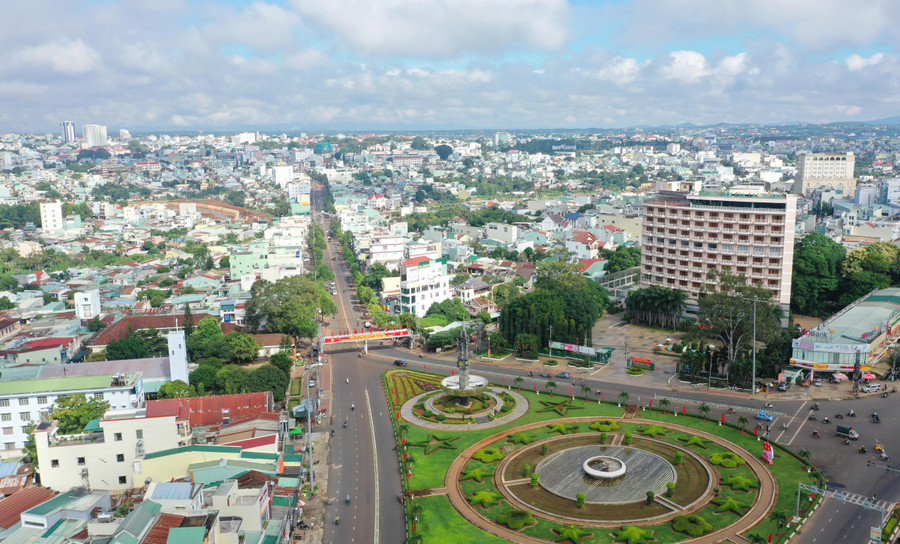Pleiku đang từng bước phát triển xứng tầm đô thị loại I trực thuộc tỉnh Gia Lai. Ảnh: Quang Tấn