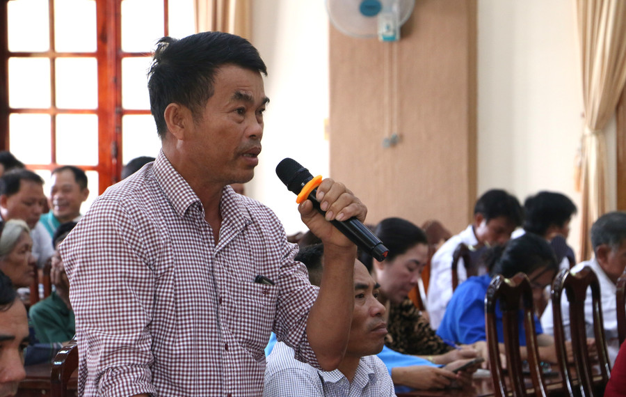 Cử tri Kbang đã có nhiều ý kiến, kiến nghị gửi đến đoàn đại biểu Quốc hội tỉnh. Ảnh: Quang Tấn