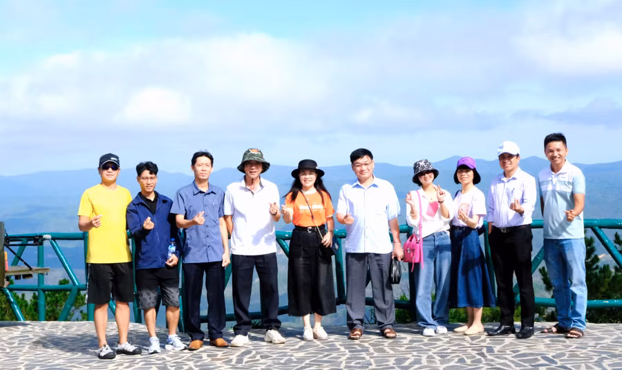 Không khí trong lành, cảnh sắc tuyệt đẹp của Langbiang luôn thu hút du khách trong và ngoài nước. Ảnh: Hoàng Sa