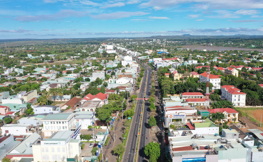 Thị trường bất động sản đóng băng đã ảnh hưởng đến các khoản thu trên địa bàn huyện. Ảnh: Quang Tấn Thị trường bất động sản đóng băng đã ảnh hưởng đến các khoản thu trên địa bàn huyện. Ảnh: Quang Tấn