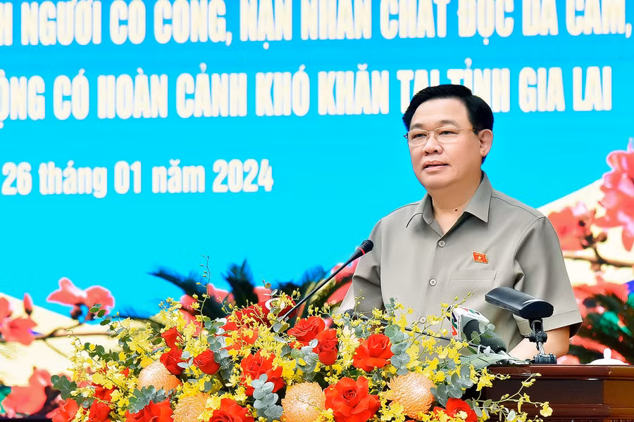 Chủ tịch Quốc hội Vương Đình Huệ phát biểu tại buổi lễ. Ảnh: Đức Thụy