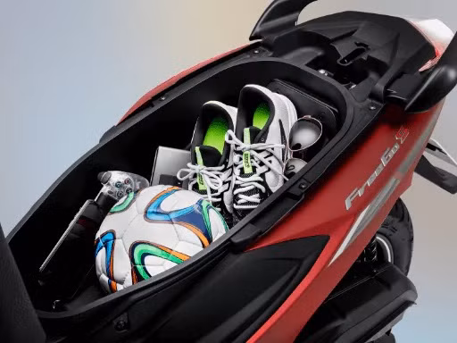 Cốp xe Freego rộng rãi. Nguồn: Yamaha Cốp xe Freego rộng rãi. Nguồn: Yamaha