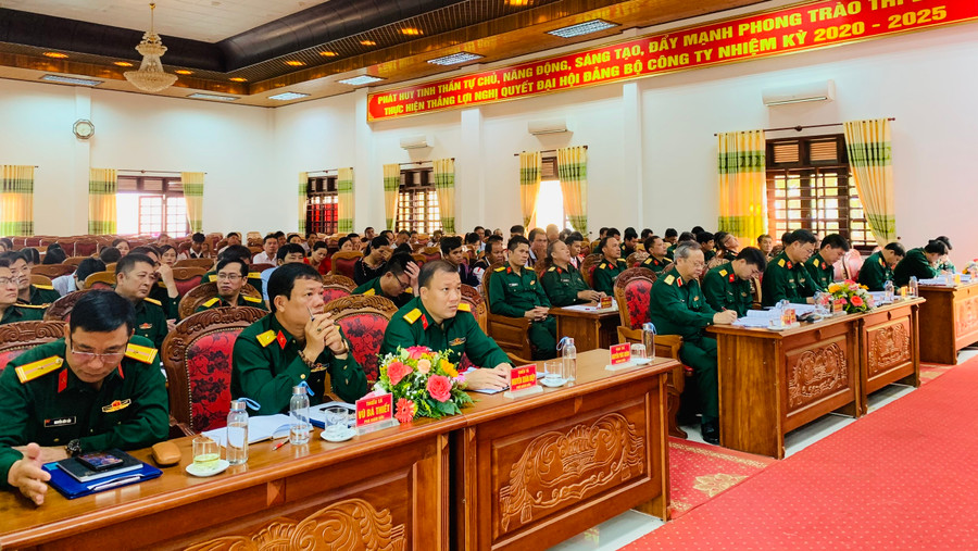 Các đại biểu dự Hội nghị. Ảnh: Hồng Thương Các đại biểu dự Hội nghị. Ảnh: Hồng Thương