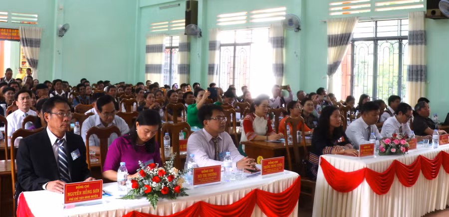 Các đại biểu dự Đại hội đại biểu các dân tộc thiểu số huyện Đak Pơ lần thứ IV, năm 2024. Ảnh: Ngọc Minh