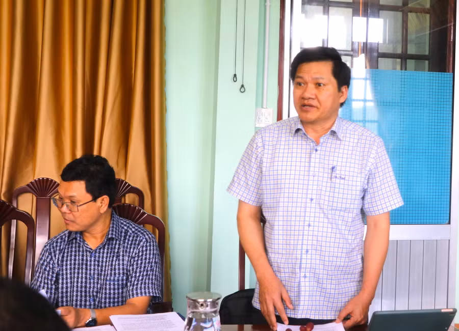 Đồng chí Trương Văn Đạt-Ủy viên Ban Thường vụ Tỉnh ủy, Phó Chủ tịch Thường trực HĐND tỉnh phát biểu tại buổi giám sát. Ảnh: Ngọc Minh