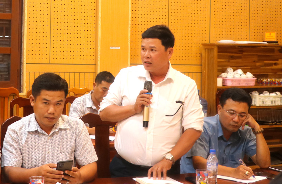 Tại hội nghị, đại biểu tham gia thảo luận, đóng góp ý kiến trong công tác phòng-chống thiên tai và tìm kiếm cứu nạn trên địa bàn thị xã An Khê. Ảnh: Ngọc Minh