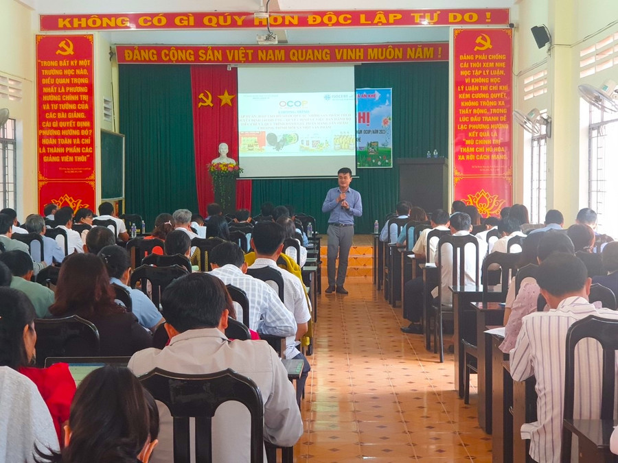 Quang cảnh buổi tập huấn. Ảnh: Ngọc Minh Quang cảnh buổi tập huấn. Ảnh: Ngọc Minh