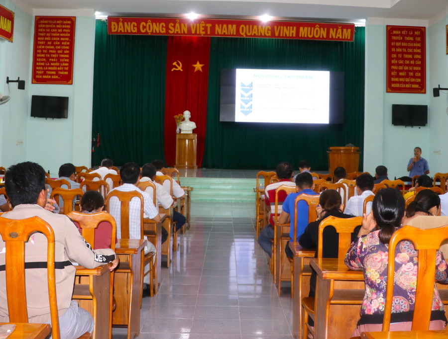Quang cảnh buổi tập huấn. Ảnh: Ngọc Minh Quang cảnh buổi tập huấn. Ảnh: Ngọc Minh