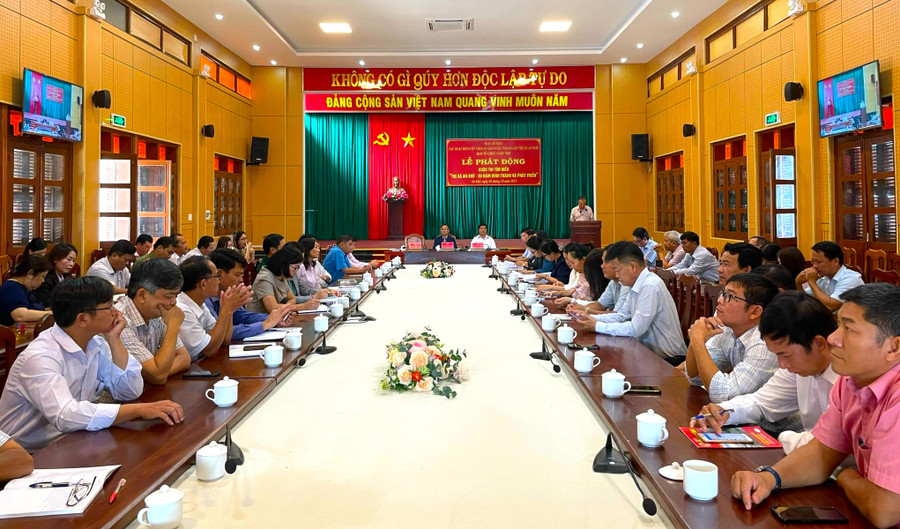 Quang cảnh lễ phát động. Ảnh: Thế Huynh Quang cảnh lễ phát động. Ảnh: Thế Huynh