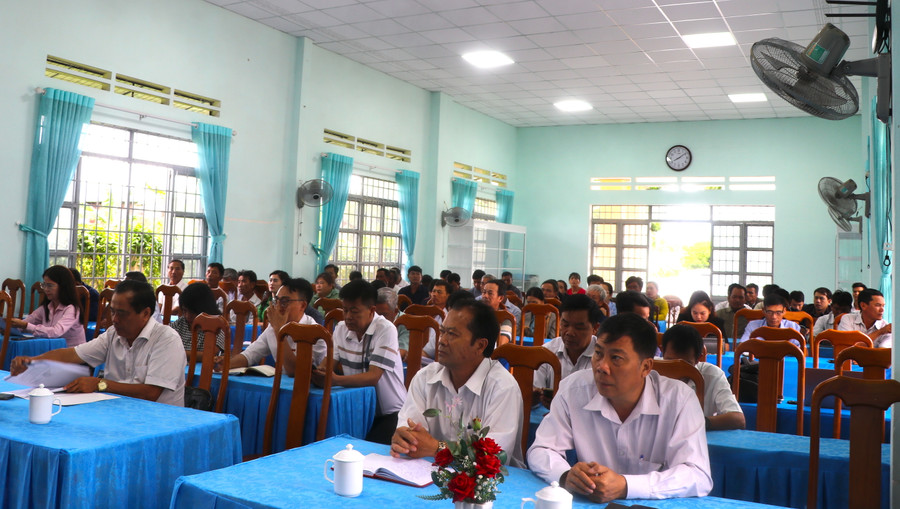 Các đại biểu dự hội nghị tập huấn triển khai một số nội dung công tác về mô hình nông hội trên địa bàn tỉnh tại thị xã An Khê. Ảnh: Ngọc Minh