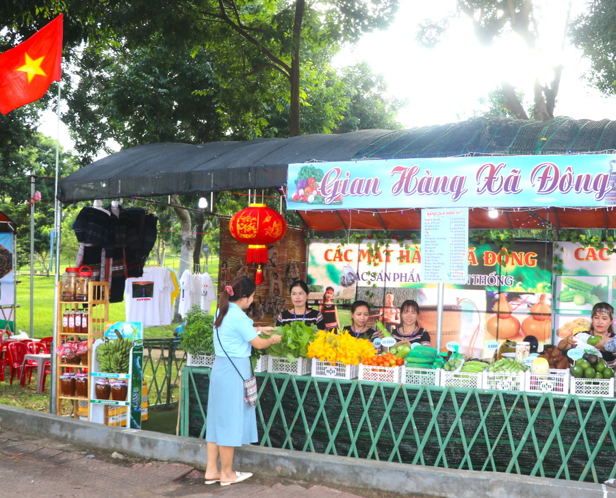 Dự kiến có 120 gian hàng tham gia Ngày hội Du lịch huyện Kbang năm 2023. Ảnh: Ngọc Minh Dự kiến có 120 gian hàng tham gia Ngày hội Du lịch huyện Kbang năm 2023. Ảnh: Ngọc Minh