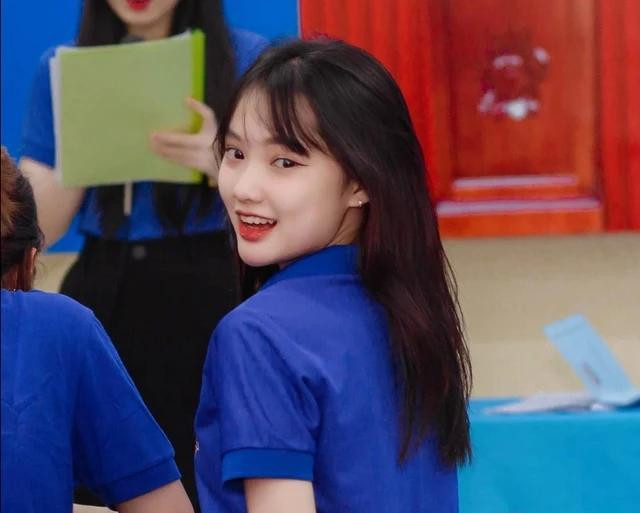 Hồng Nhung là một cán bộ đoàn năng nổ, nhiệt huyết Hồng Nhung là một cán bộ đoàn năng nổ, nhiệt huyết