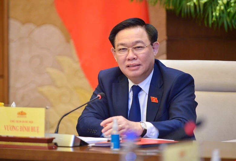 Ông Vương Đình Huệ.