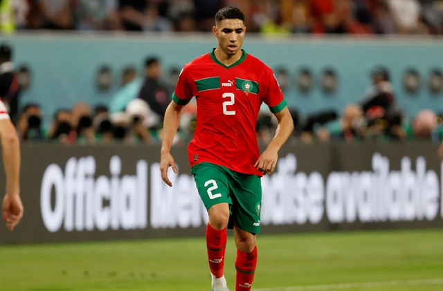 Achraf Hakimi sút hỏng quả phạt đền Achraf Hakimi sút hỏng quả phạt đền