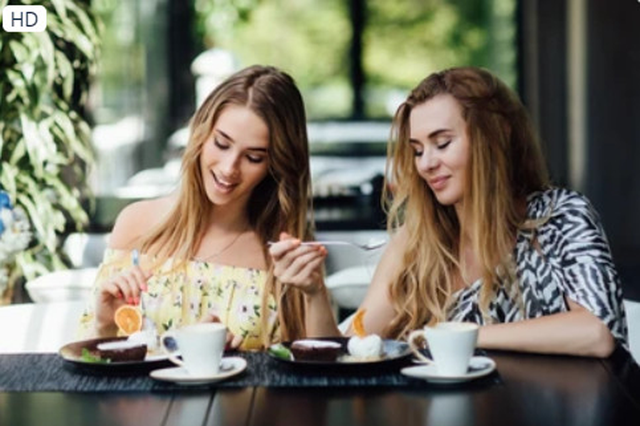 Cố gắng trì hoãn cơn ghiền cà phê lại để hoàn thành một vài việc trước khi thưởng thức tách cà phê sáng, bạn có thể tối ưu hóa lợi ích của cà phê. Ảnh: Shutterstock